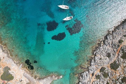 Full Day Private Trip to Dia Island