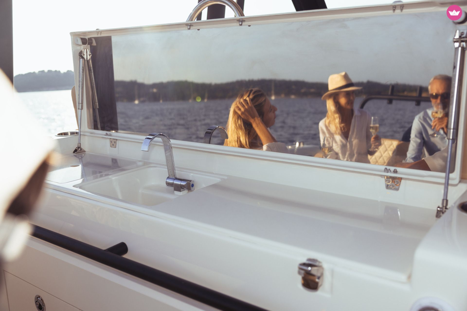 Bateau à moteur ZODIAC X10CC 400cv 6