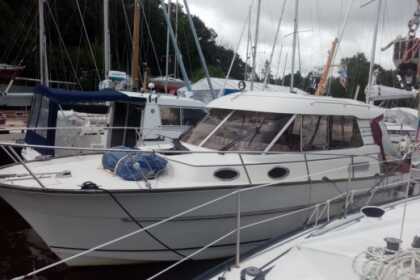 Charter Motorboat Acm Elite 31 La Roche-Bernard