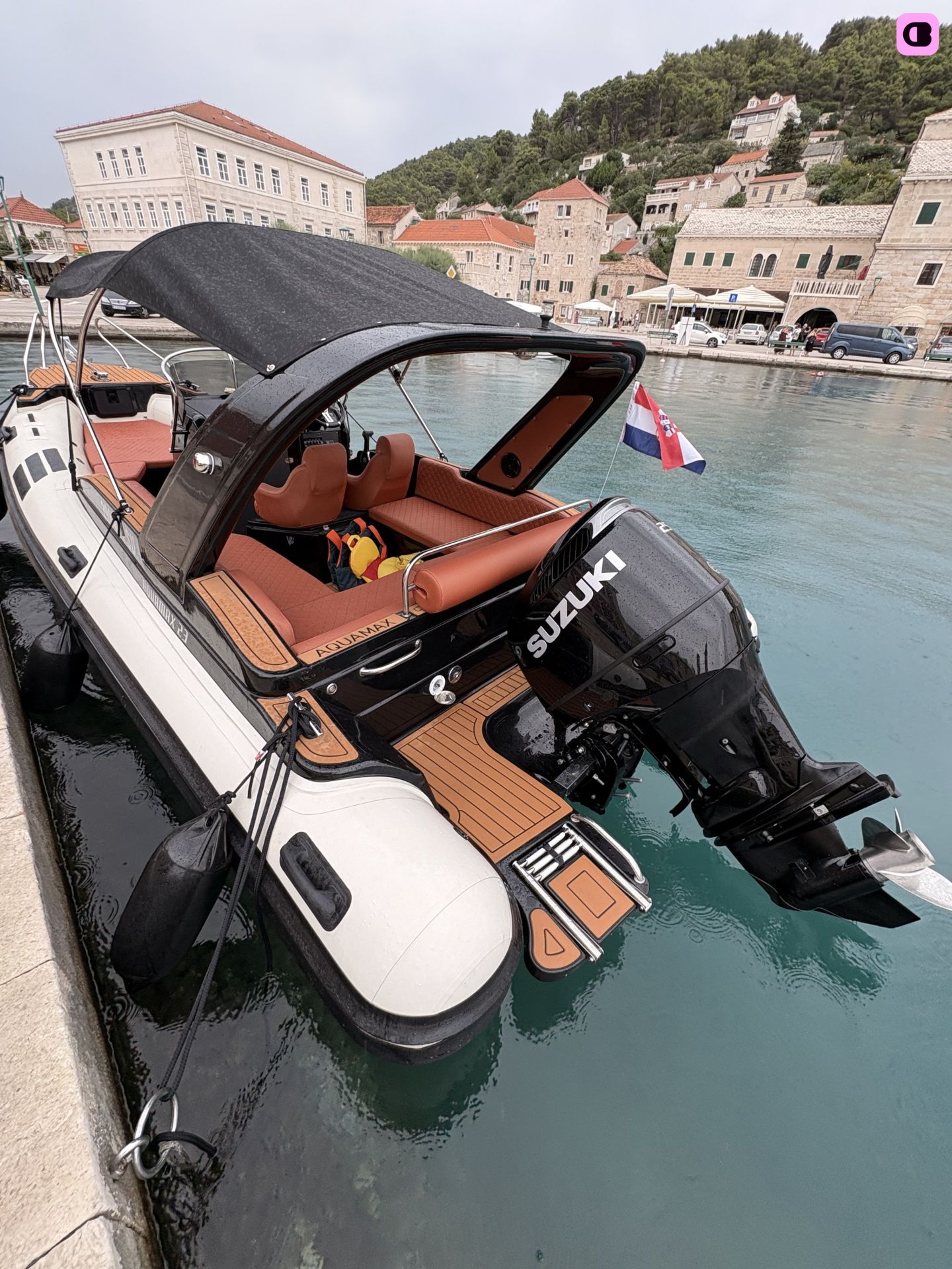 Bateau à moteur Aquamax 23 200cv 5