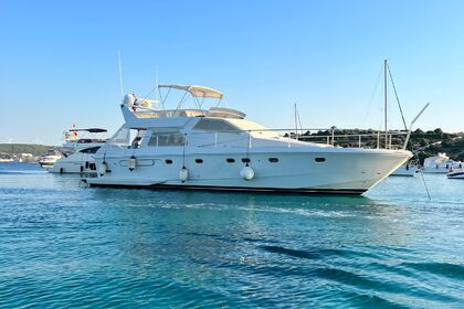 Rental Motor yacht Ferretti 52 Fly S Çeşme