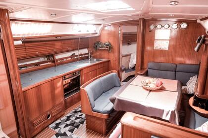 Sailboat Bavaria 44 with Skipper (13,6 m)