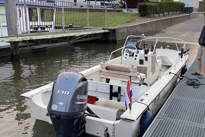 Hire Motorboat Boston Whaler Outrage 18 Hardinxveld-Giessendam