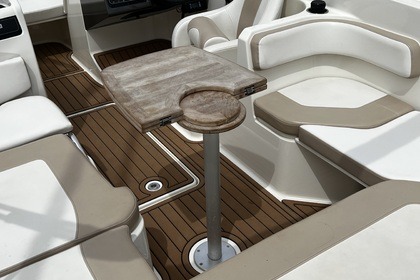 Bayliner VR6 Bowrider - Navega con INFINITY
