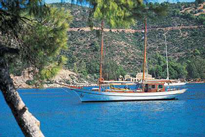 Charter Sailboat Gulet ELEFTHERIA Athens