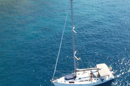Charter Sailboat Jeanneau Sun odyssei 43 Elba