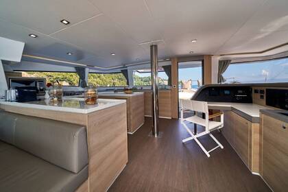 Hire Catamaran Catana Bali 5.4 - 5 + 2 cab Nassau
