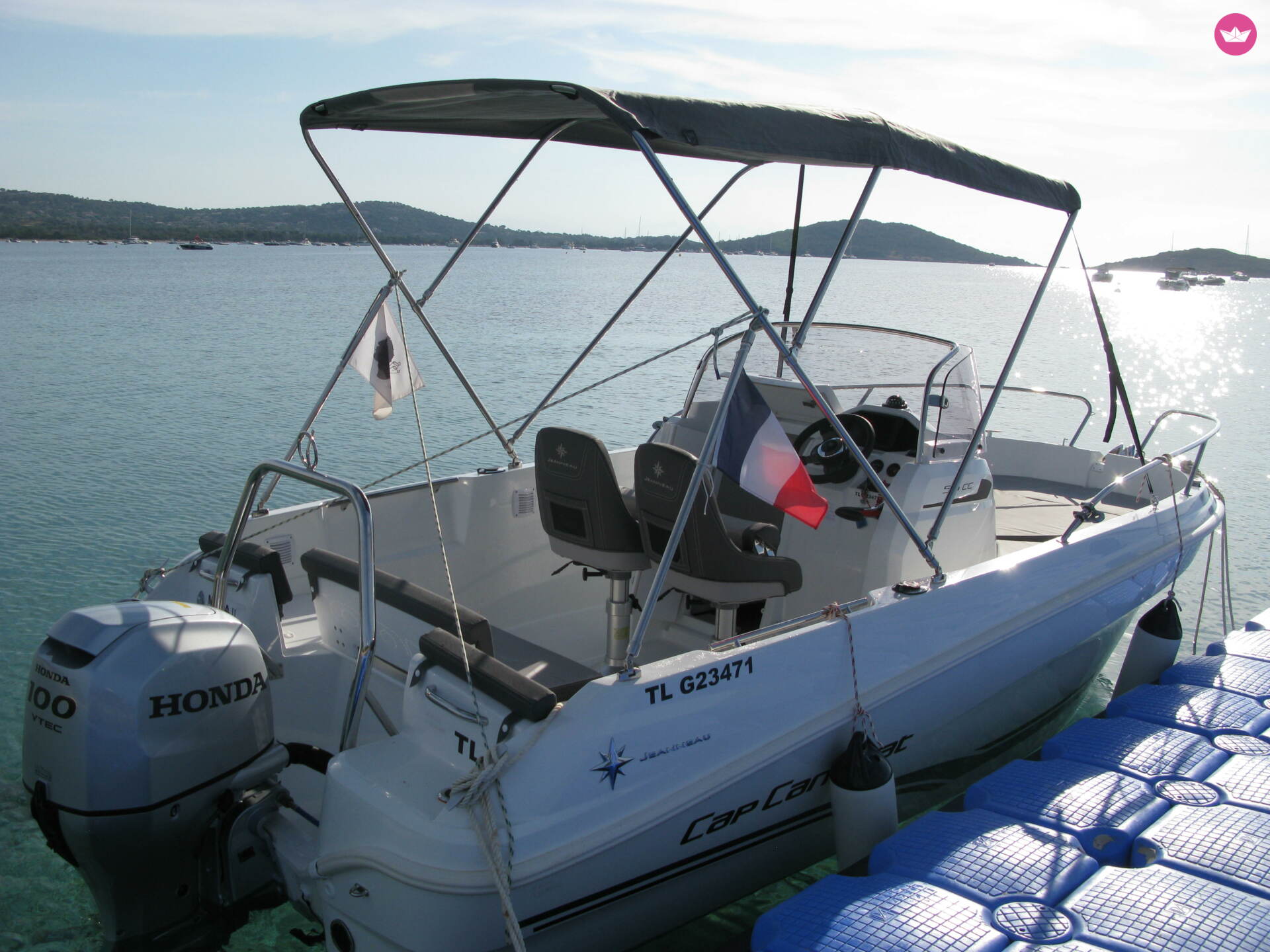 Bateau à moteur Jeanneau Cap Camarat 5.5 Cc 100cv 3