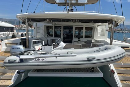 Rental Catamaran Lagoon Lagoon 52 Split