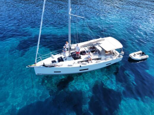 Sailboat Dufour Dufour 390 Plan du bateau