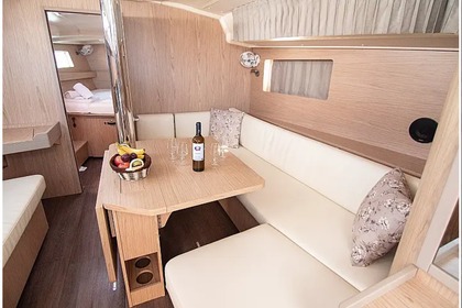 BENETEAU Oceanis 41.1 - AGINOR