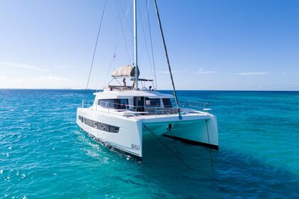 Charter Catamaran Bali 4.4 4+2 CAB Nassau