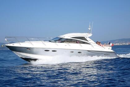 Hire Motor yacht Princess V48S Antibes