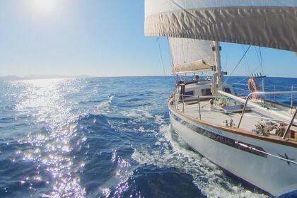 Charter Sailboat Belliure Endurance 35 Zumaia