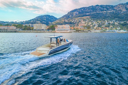 Invictus Yacht GT280