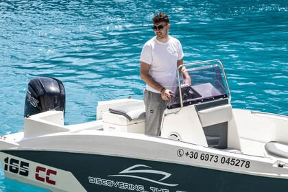 Hire Motorboat compass 165 cc Chania