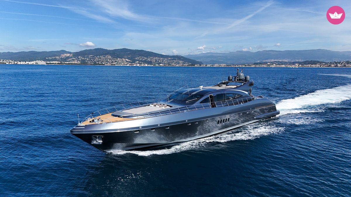 Yacht Mangusta 108 5500cv 2