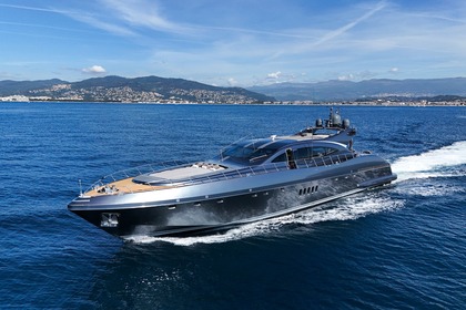 Location Yacht à moteur Mangusta 108 Cannes