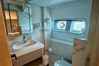 Ultra Luxury gulet with a capacity of 10 people
