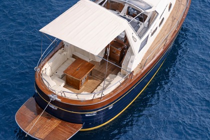 Noleggio Barca a motore Apreamare Apreamare 75 Salerno