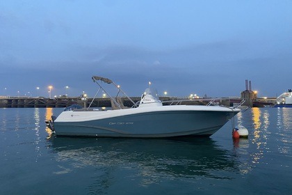 Hire Motorboat Janneau Cap Camarat 7.5 cc Dinard