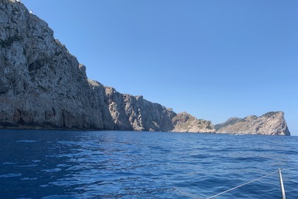 Czarter jachtów Barcelona