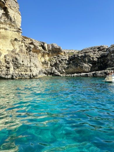 Malta Motorboat Open Speed Boat alt tag text