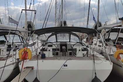 Charter Sailboat Bavaria C45 Alimos