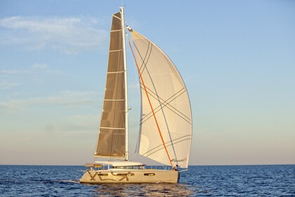 Verhuur Catamaran Excess Excess 15 - 6 + 2 cab. Brač