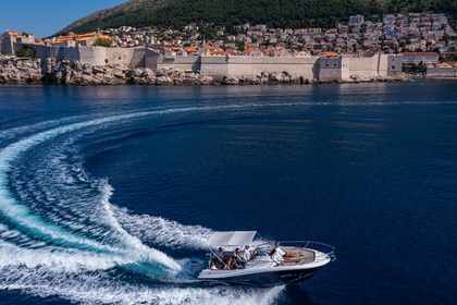 Miete Motorboot Jeanneau Cap Camarat 7.55 Dubrovnik