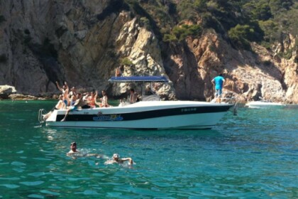 Charter Motorboat Bluesail 32 Pro Lloret de Mar