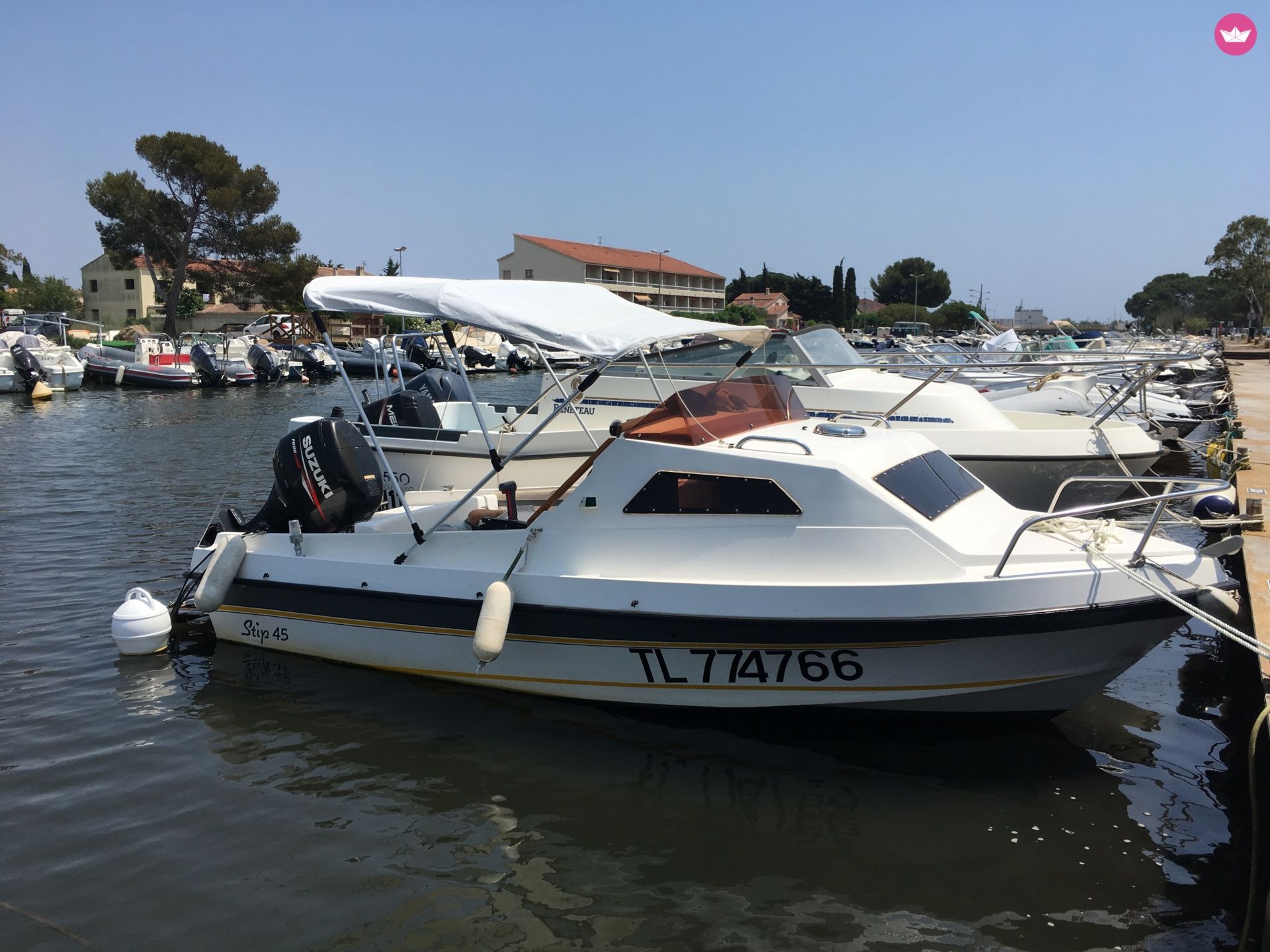 Bateau à moteur Stip 45 à louer