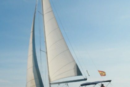 Rental Sailboat BENETEAU Cyclades 393 S'Estanyol de Migjorn