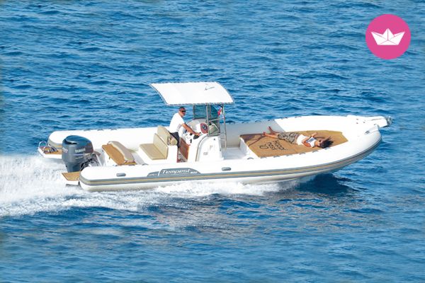 Semi-rigide CAPELLI Tempest 900 sun 250cv