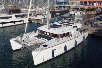 Hyra båt Katamaran Lagoon Lagoon 450f Pálairos