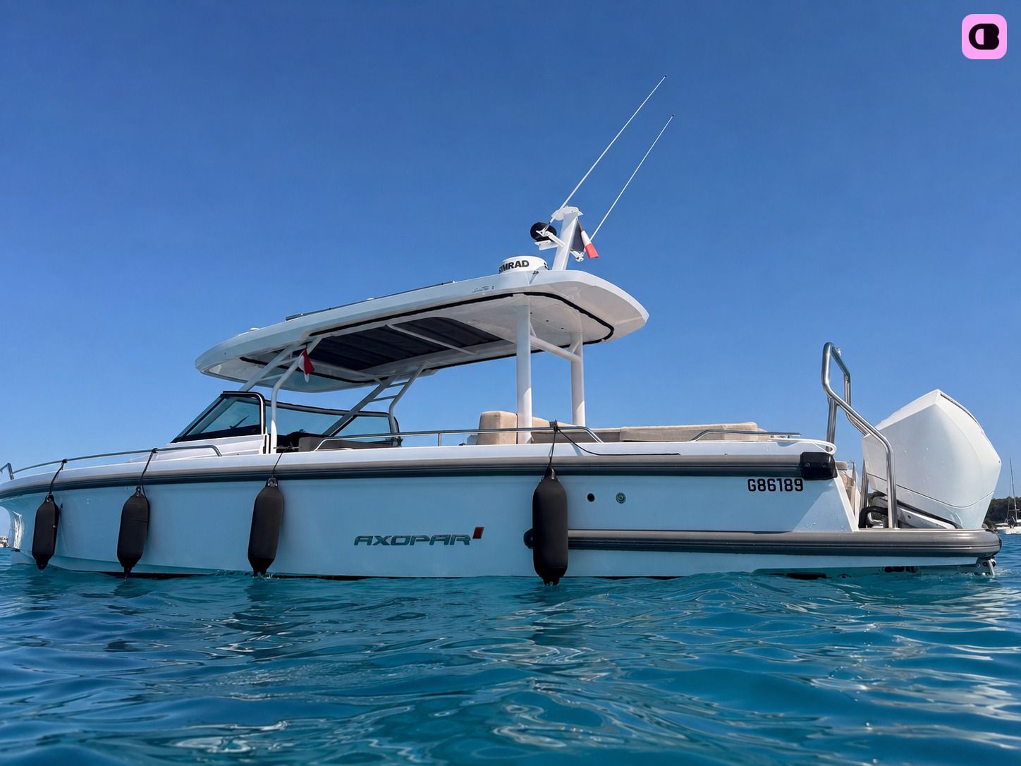 Bateau à moteur Axopar 37 600cv 2