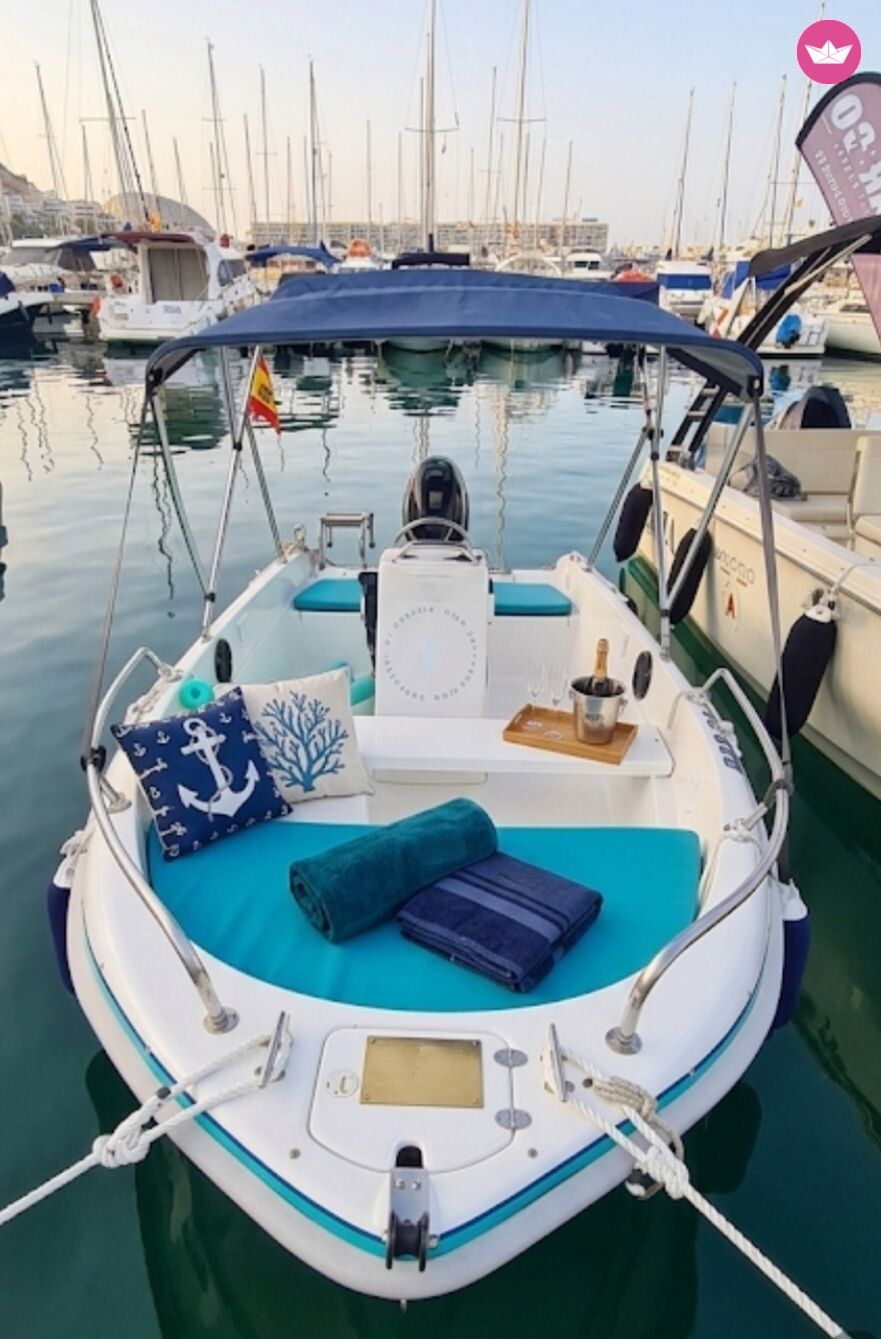 Bateau à moteur Italia Italia 15cv
