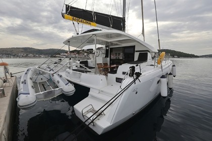 Rental Catamaran Lagoon Lagoon 42 Marina Frapa