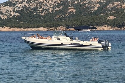 Charter RIB CAPELLI 900 WA Pinarellu