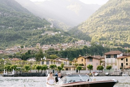 Colombo Super Indios Luxury Wooden Classic boat