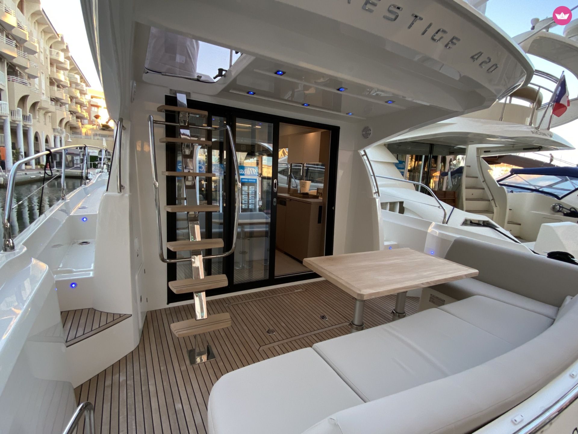 Yacht Jeanneau Prestige 420 Fly 850cv 3