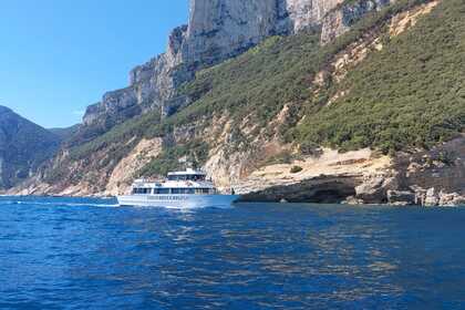 Motonave Falco della Regina