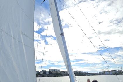 Verhuur Zeilboot Elvstrom H-boat Stockholm