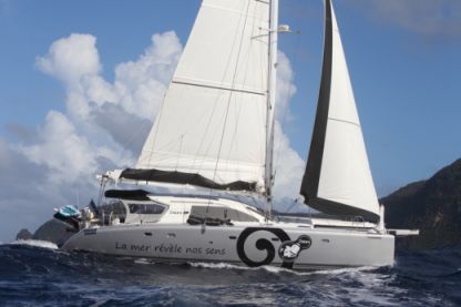 Charter Catamaran Nautitech 475 Pape'ete