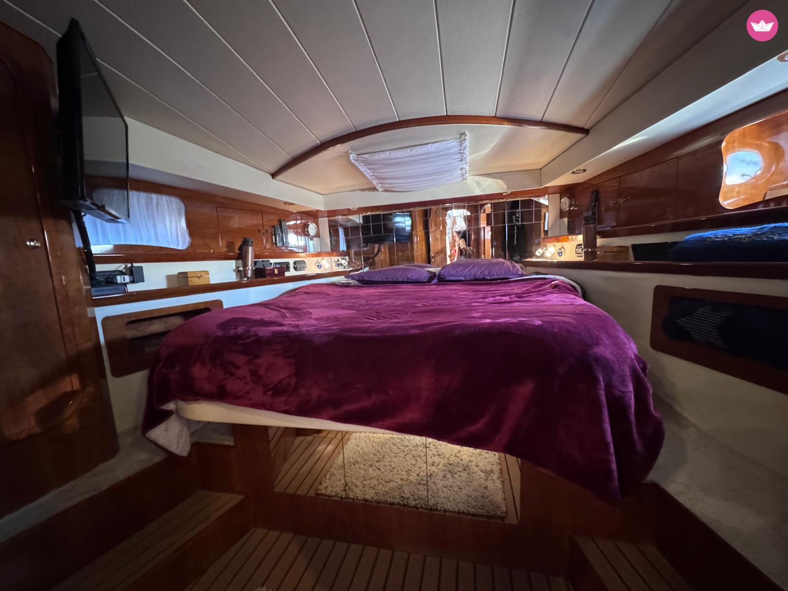 Bateau à moteur Cantieri Lombardi 48 S Yacht Lombardi fly 1200cv 7