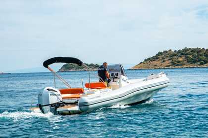 Hire Motorboat Marlin 790 Marlin 790 Trogir