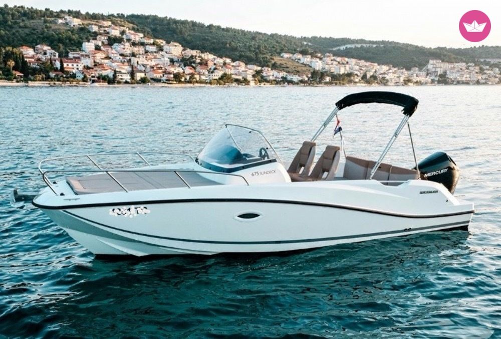 Bateau à moteur Quicksilver Activ 675 Sundeck 225cv 2