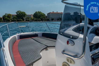 Location Bateau à moteur Bluline 21 Open Ugljan