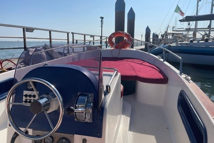 Alquiler Barco sin licencia  Consorzio Cantieristica Minore Veneziana Gozzo Venecia