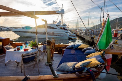 To Portofino by sea!